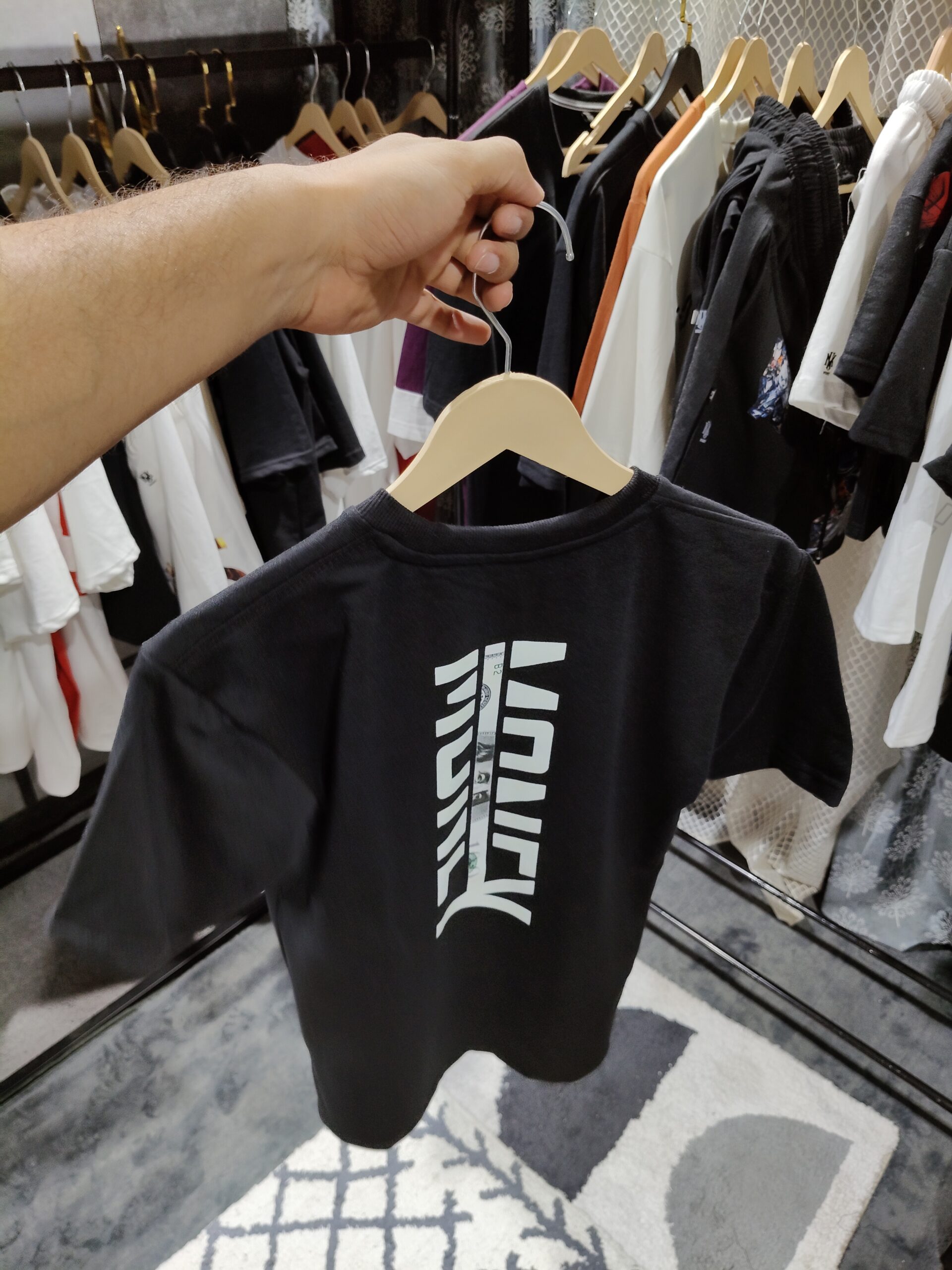 Money -P-Tshirt (01) Money -P-Tshirt (01)
